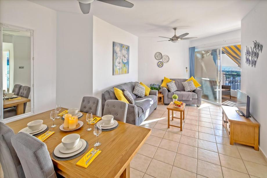 207 Kings Palace Seaview Paphos Exterior foto